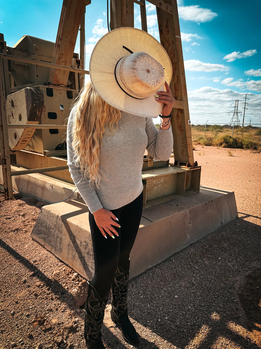 Grey vback sweater