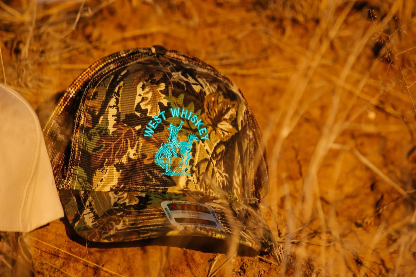Camo hat w/ turquoise
