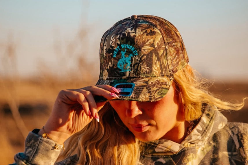Camo hat w/ turquoise
