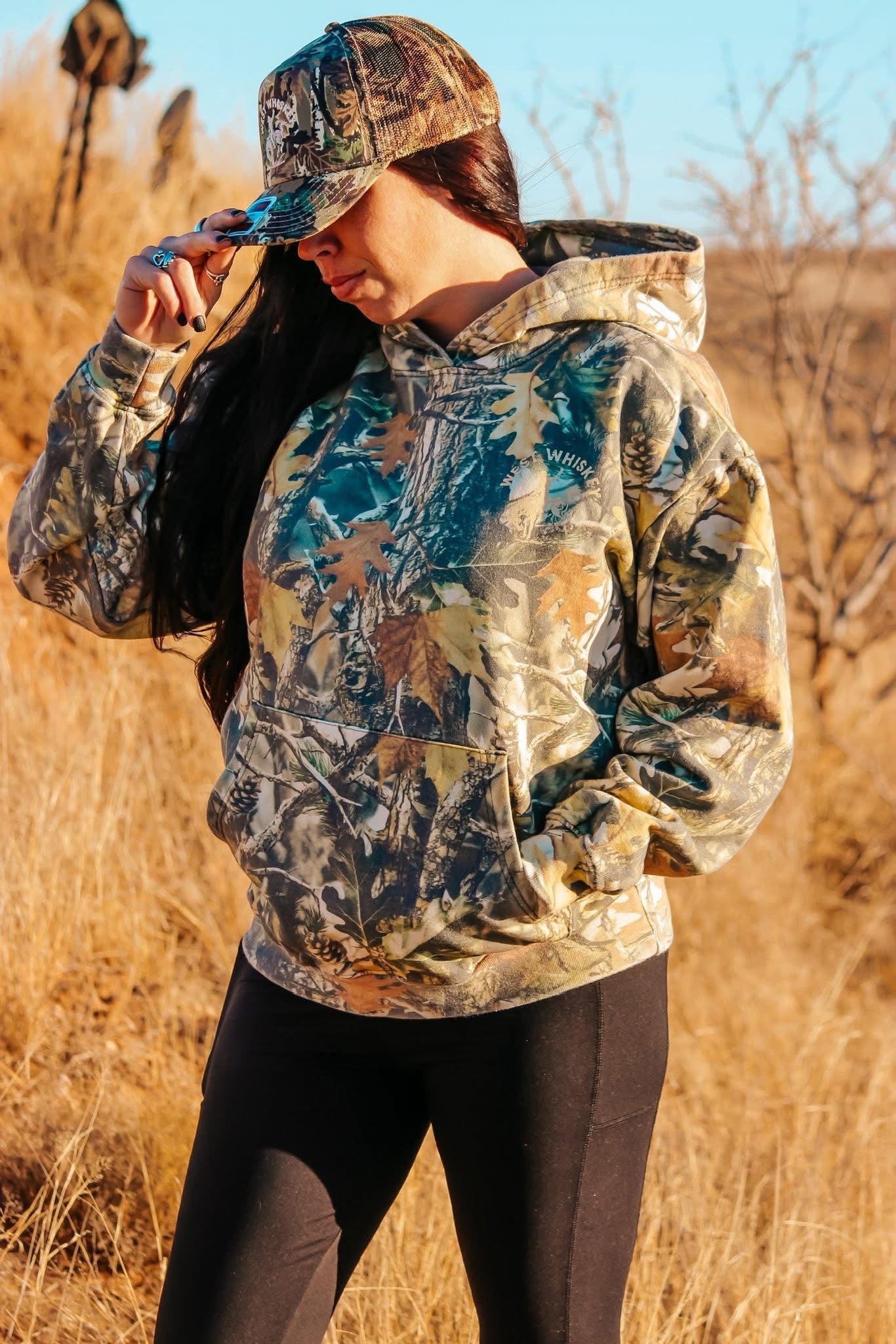 Camo hoodie w/ cream