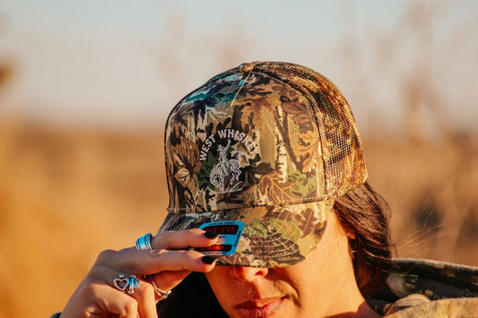 Camo hat w/ cream